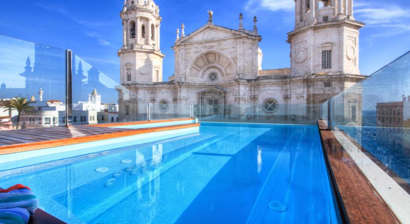 فندق لا كاتيدرال