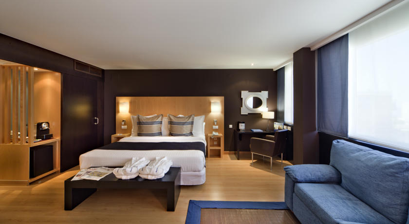 HOTEL BARCELÓ كوديز