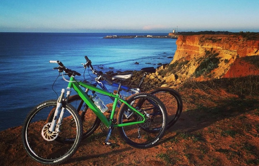 الرياضة الكاميلية في كونيل