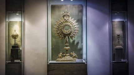 متحف الكاتدرائية والملفات